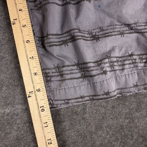 MMA Elite Shorts Mens 36 Gray Barbed Wire Print Cargo Y2K - Picture 7 of 15